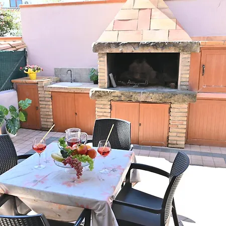 Izzhome Comfort דירה פולה