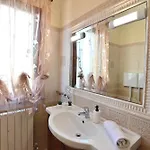 Izzhome Comfort Apartment Pula